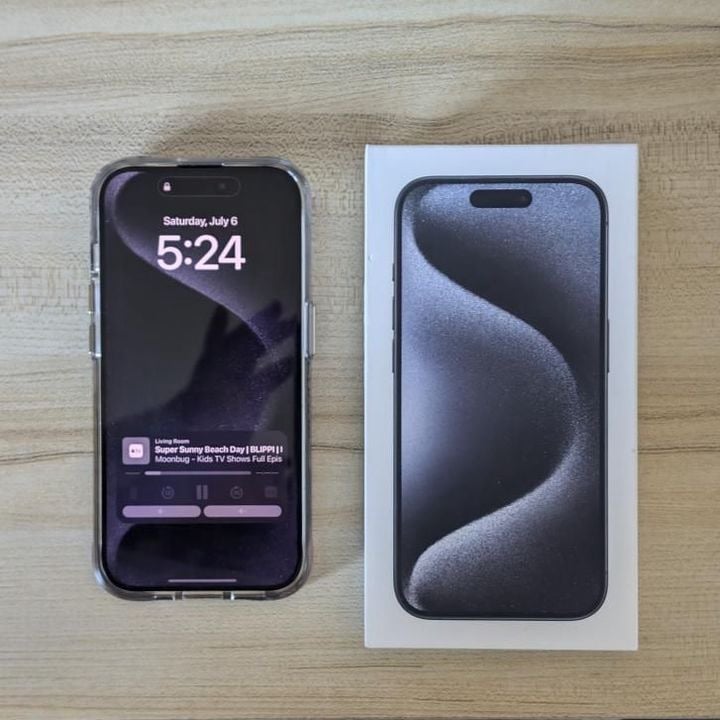 iphone 15 pro 8R85