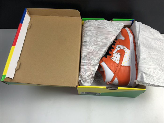 NK SB Dunk High Supreme Orange 307385-181
