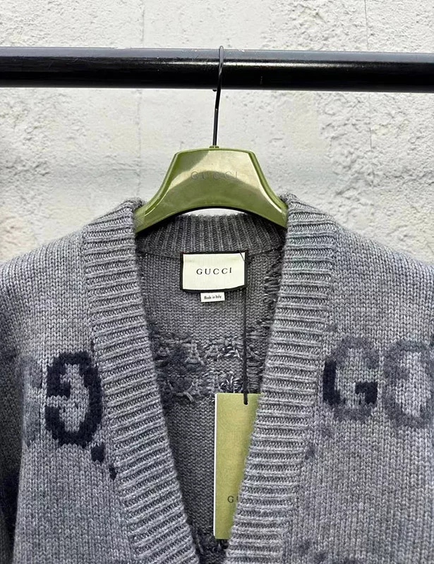 Gradient knitted cardigan MY-93216
