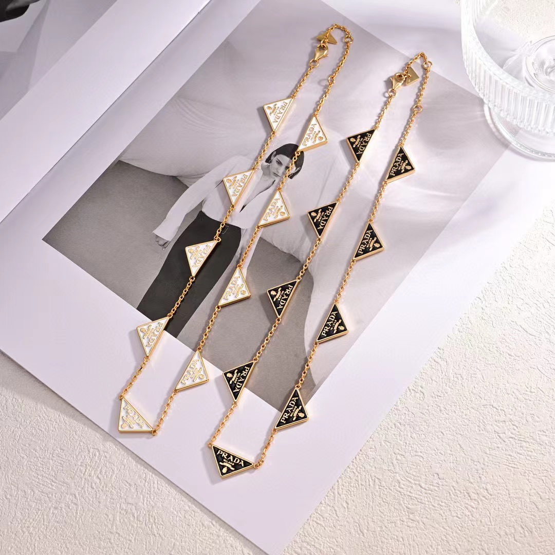 Classic 9 Pendants Golden Chains Necklace PPXL-9120005