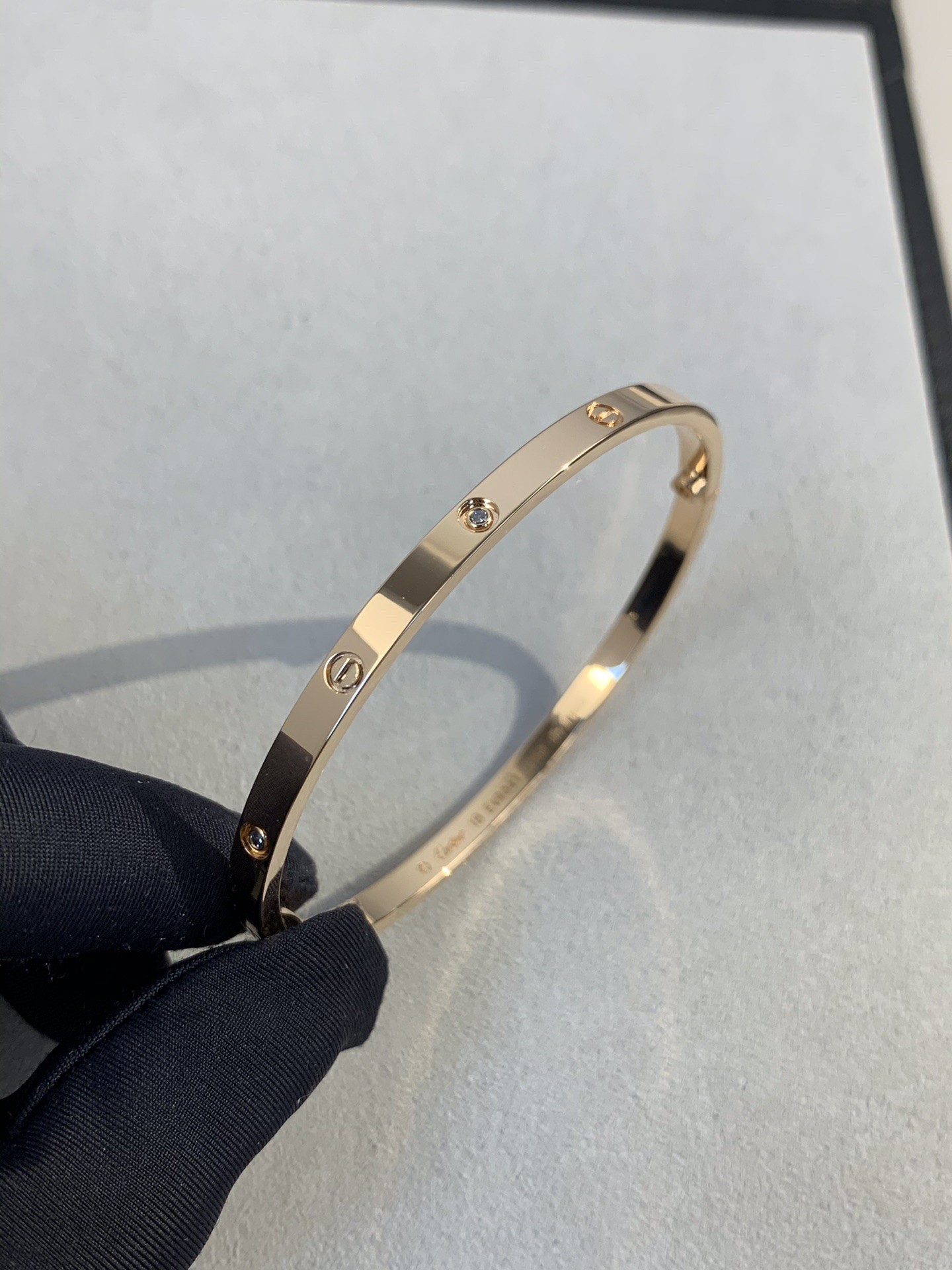 Carti LOVE Bracelets 6 Diamonds（Multiple colors）