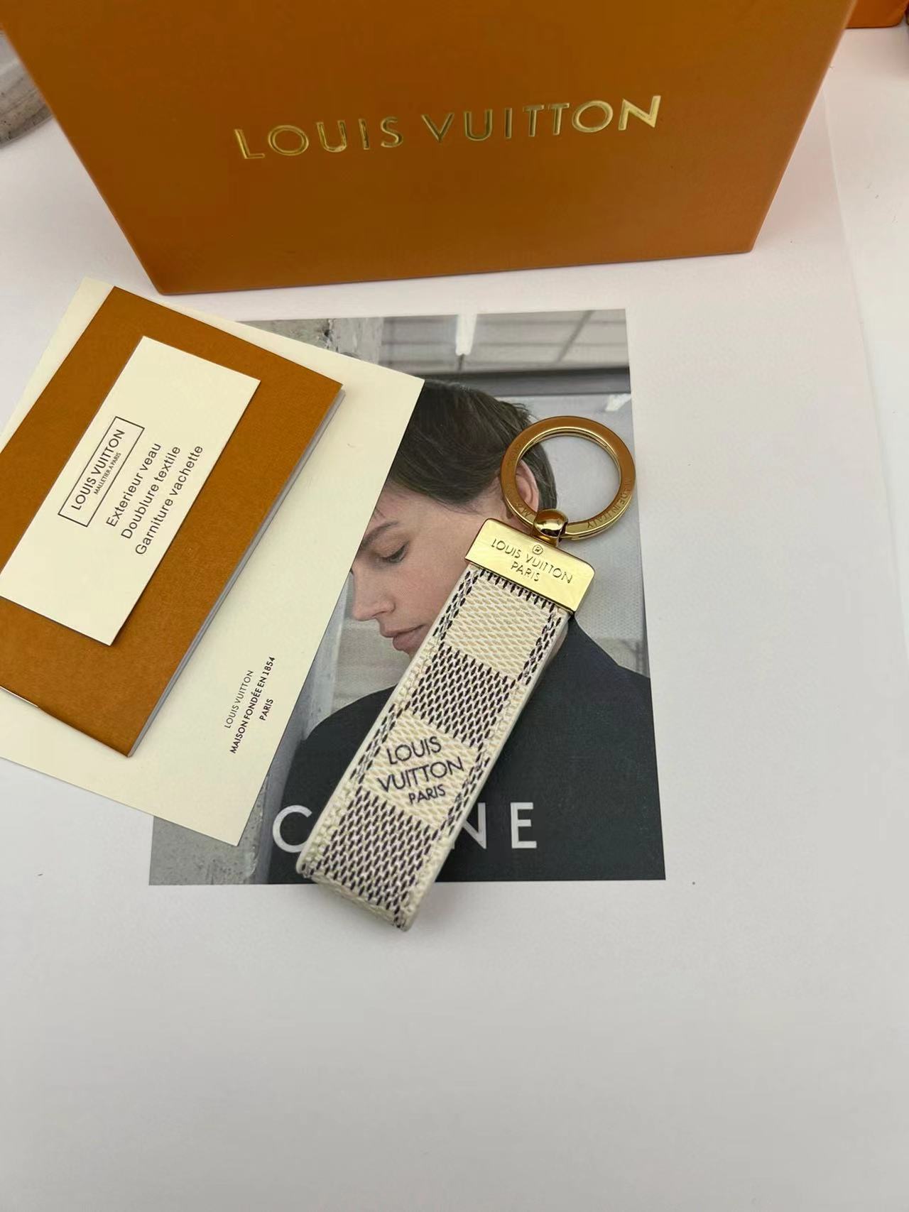Fashion Exquisite Key chain YSK-917000271