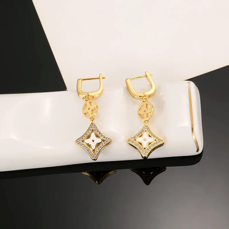 Stone-set Flowers Earrings ED-931324