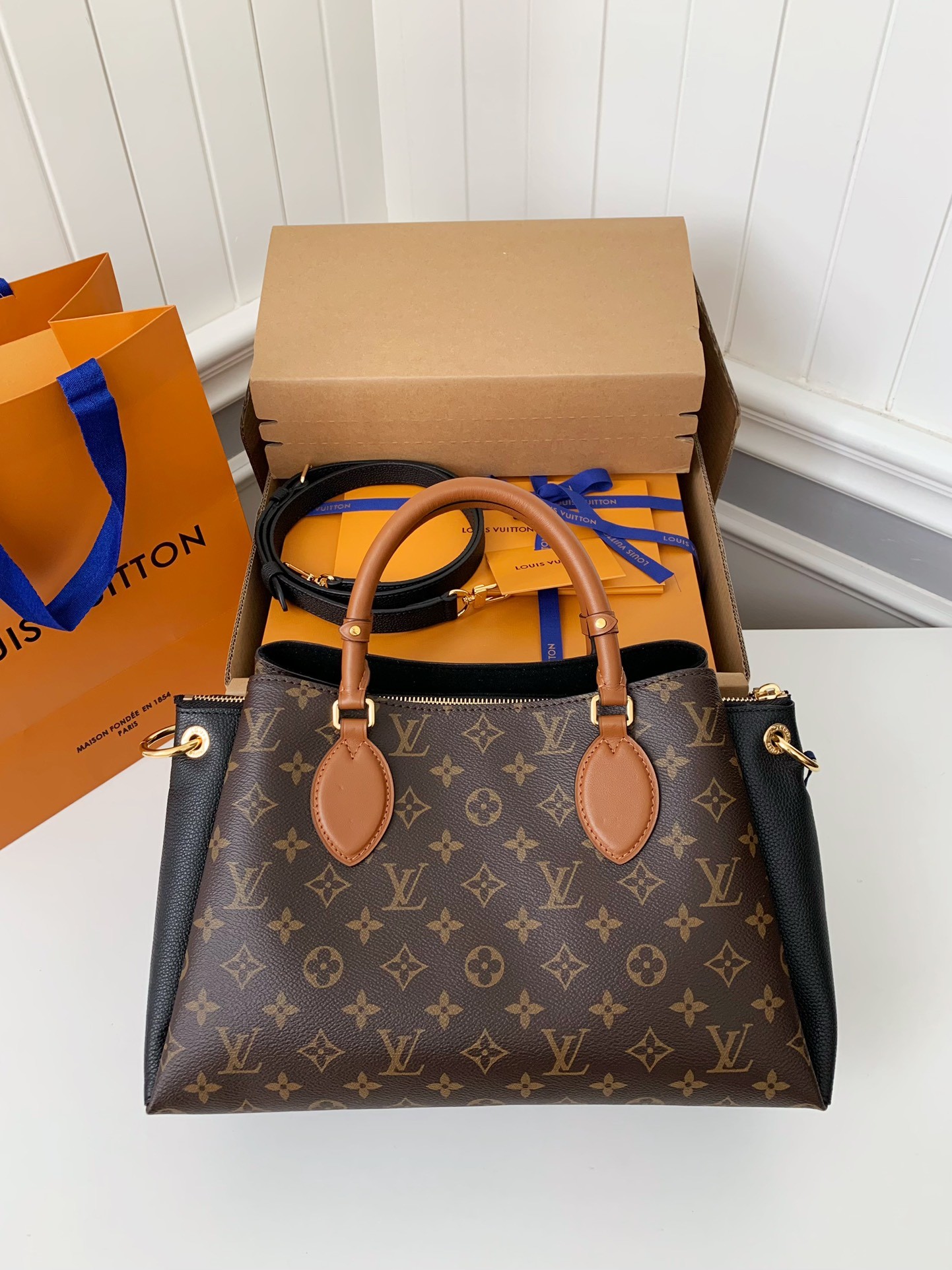 LV VENDOME 36*22*18cm