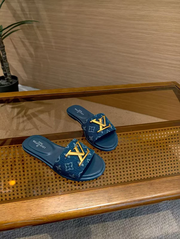 Fashion Flat Slippers LX-6712901