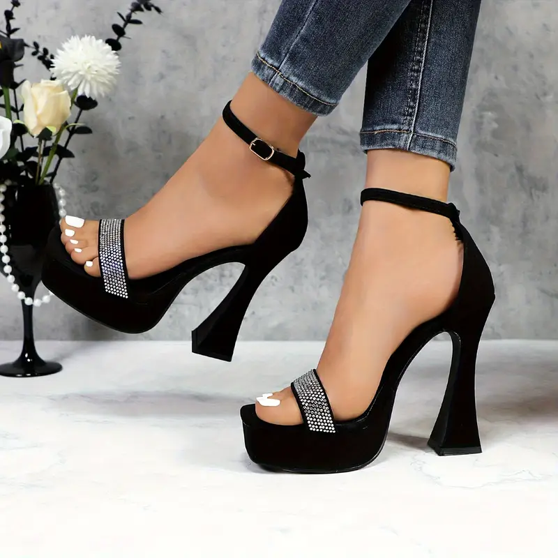 Chunky Platform Heel Sandals – Adjustable Glitter Ankle Straps