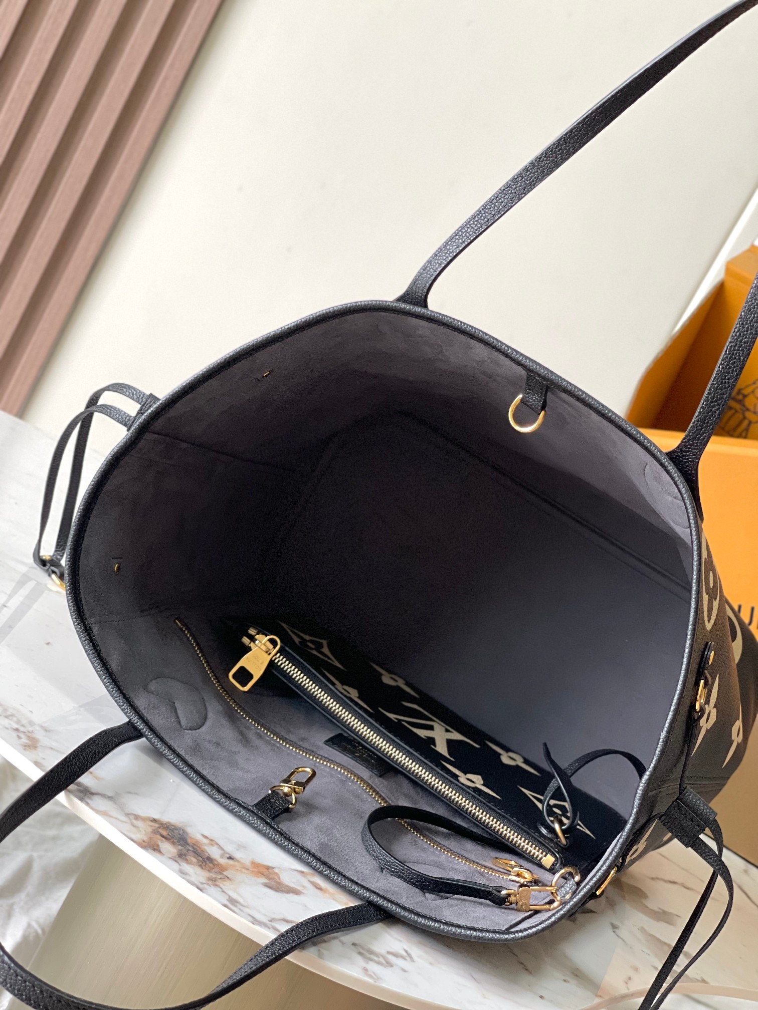 Louis Vuitton Neverfull MM Women Handbag M58907