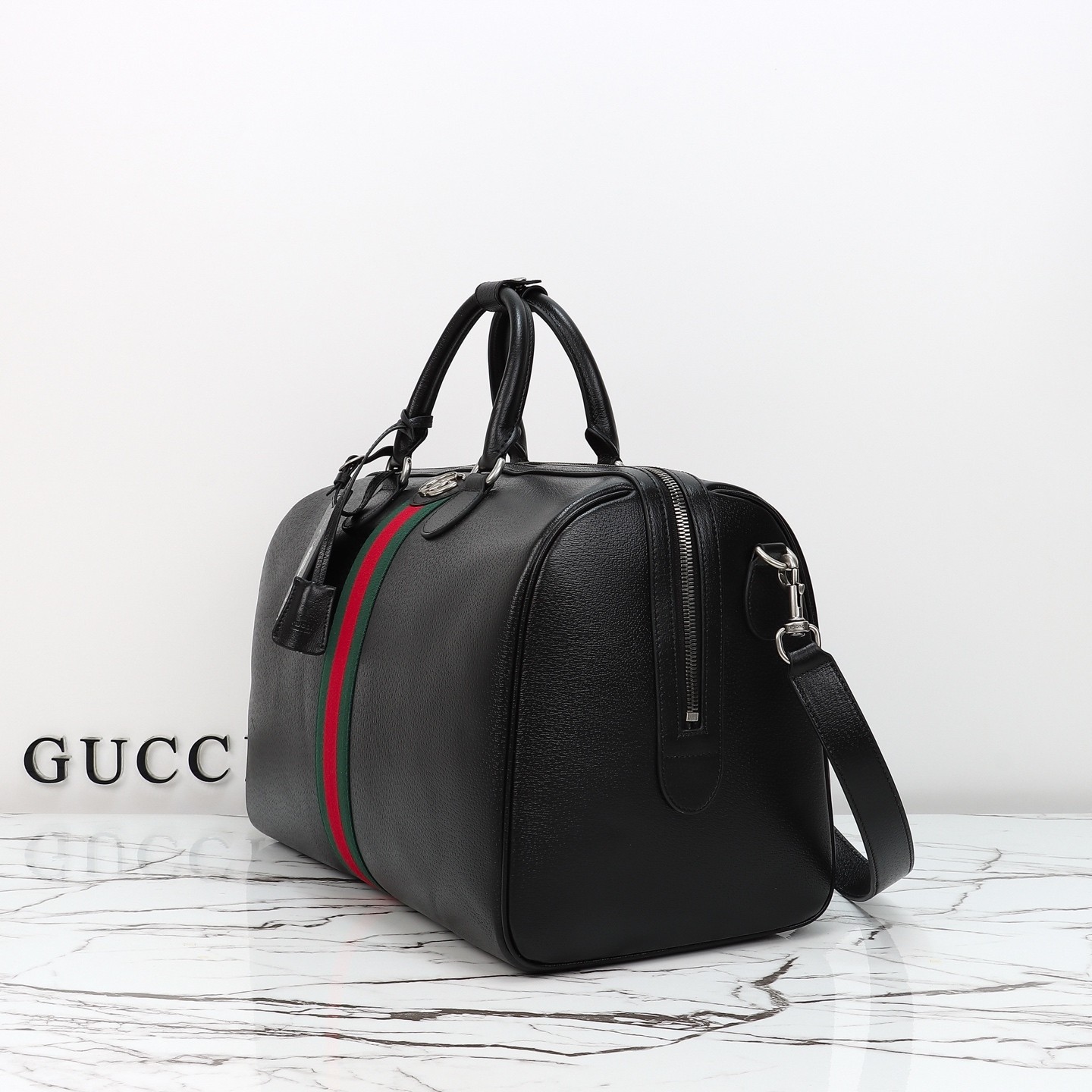 GUC Travelling bag 44x29x25cm
