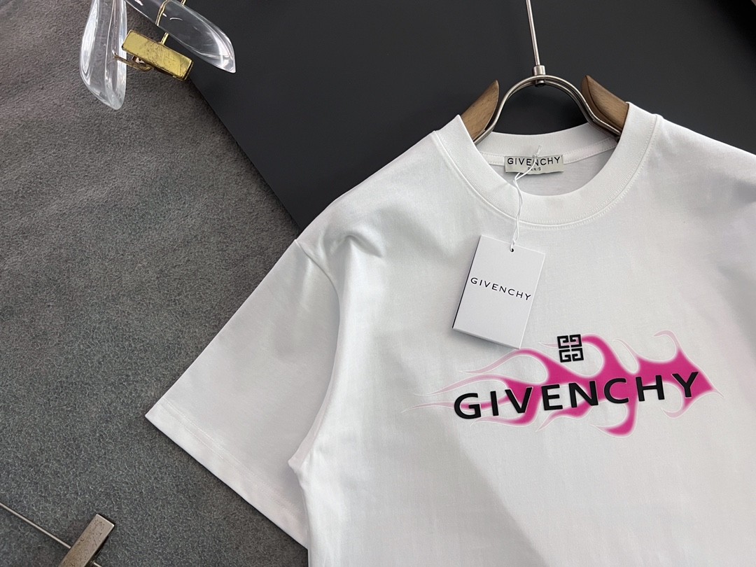 GVC  t-shirt