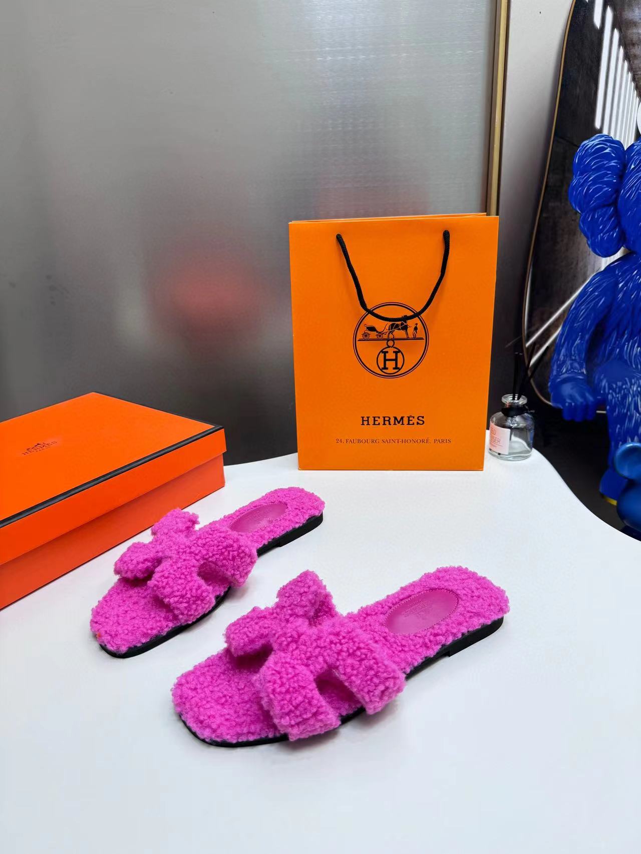 Classic Cashmere Slipper LX-872154
