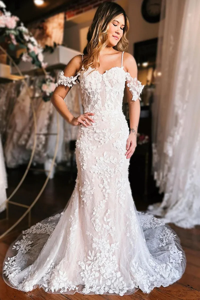 Elegant Mermaid Off-the-Shoulder Lace Wedding Dress