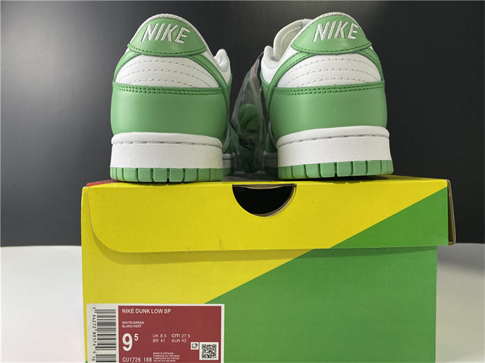 NK SB Dunk Low Green Tender powder CU1726-188