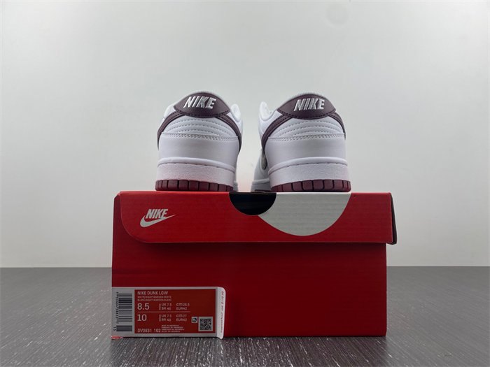 NK Dunk Low Retro White Night Maroon dv0831-102