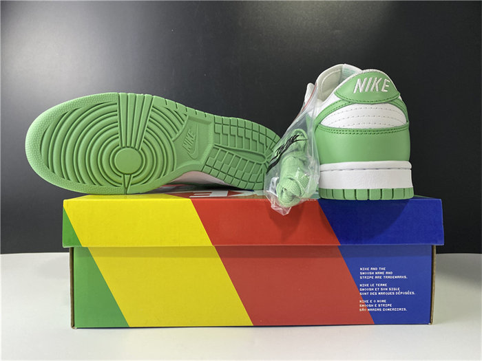 NK SB Dunk Low Green Tender powder CU1726-188