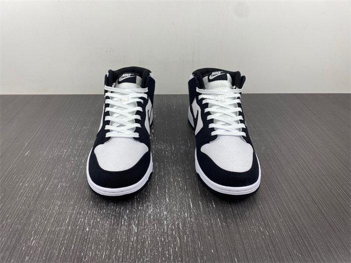 NK Dunk Mid Panda DV0830-102