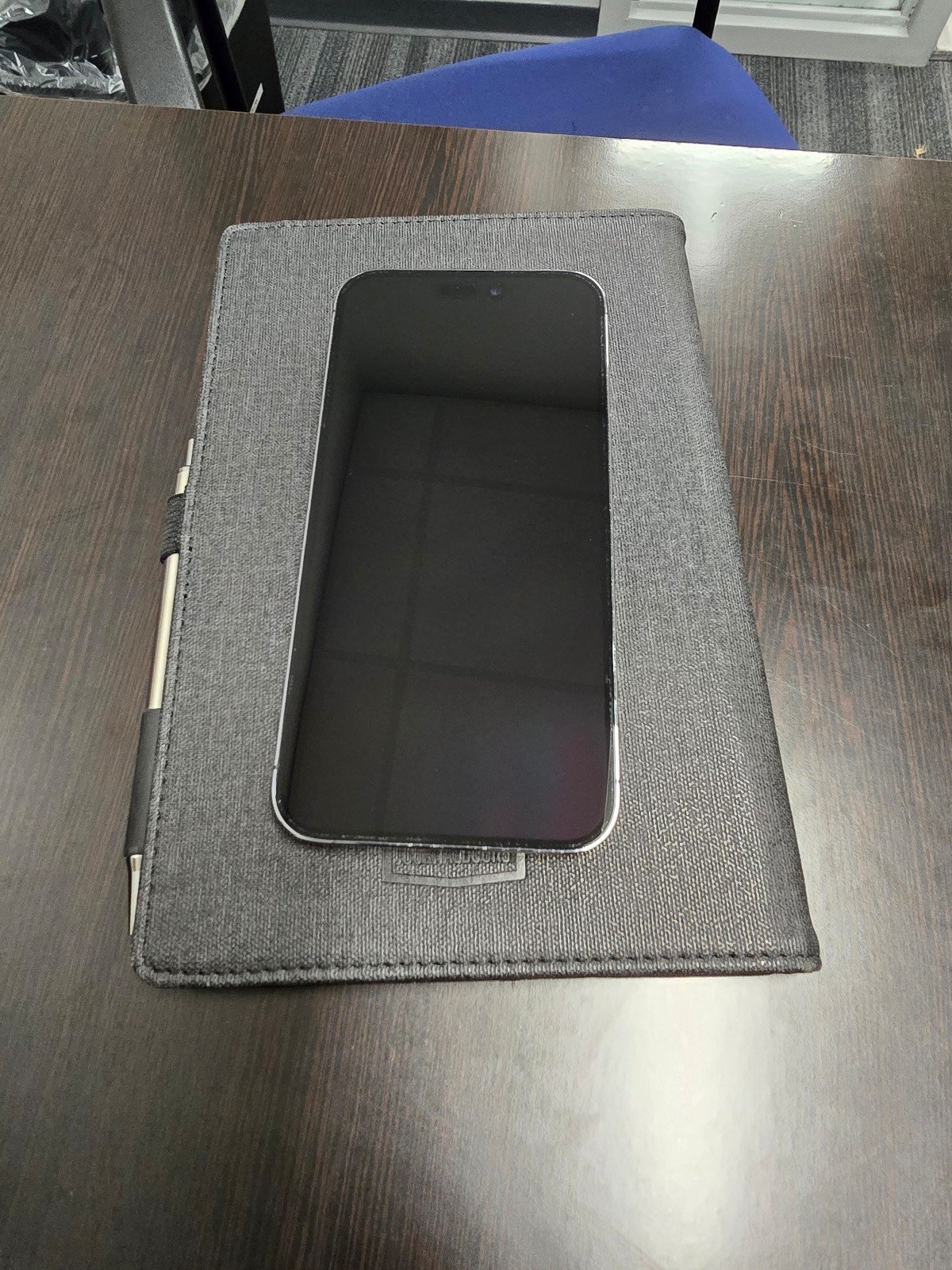 Apple iPhone 14 Pro Max 128 GB 1W23