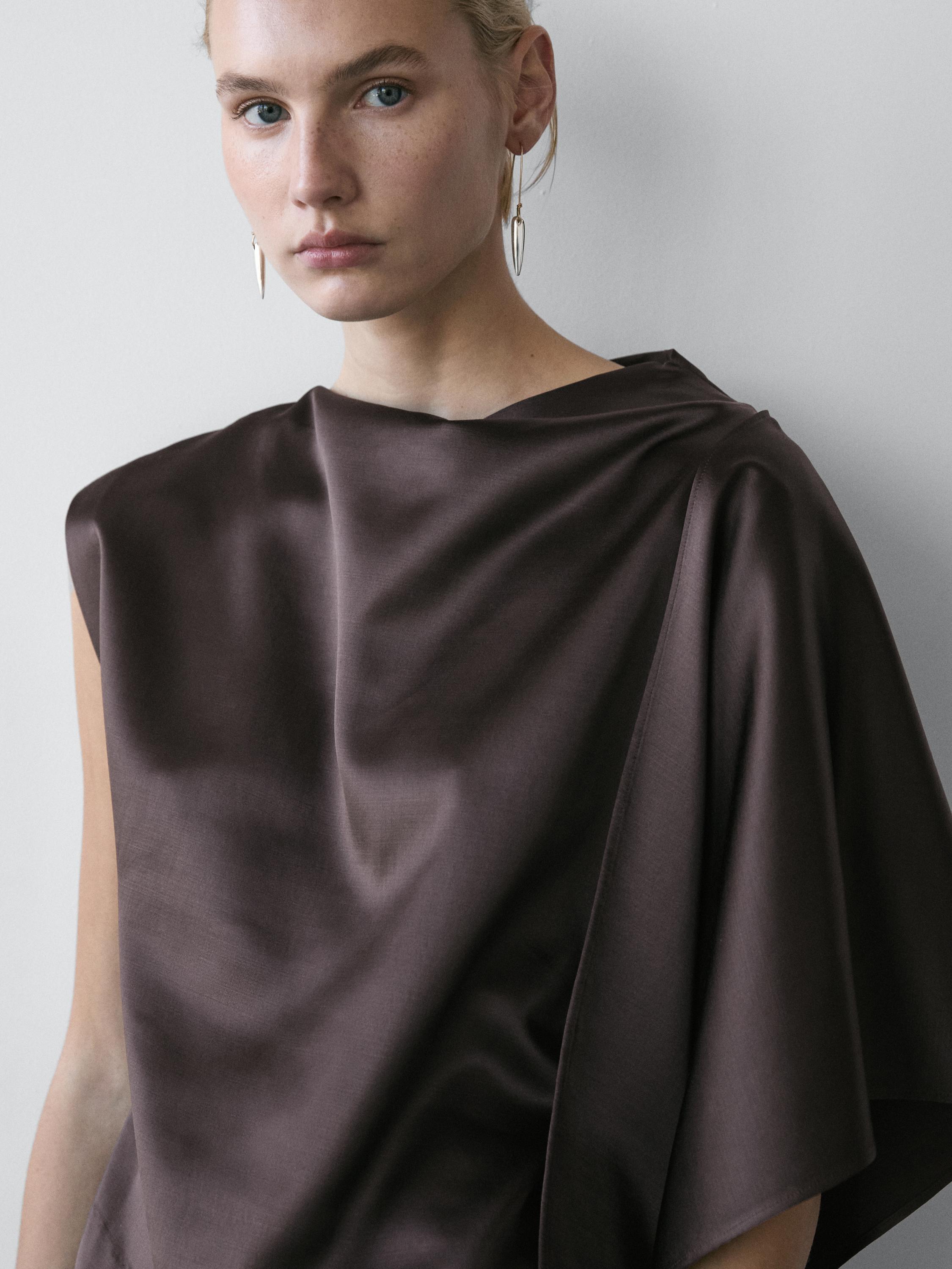 Blusa fluida capa - STUDIO