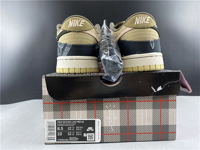 NK SB Dunk Low Travis Scott CT5053-001