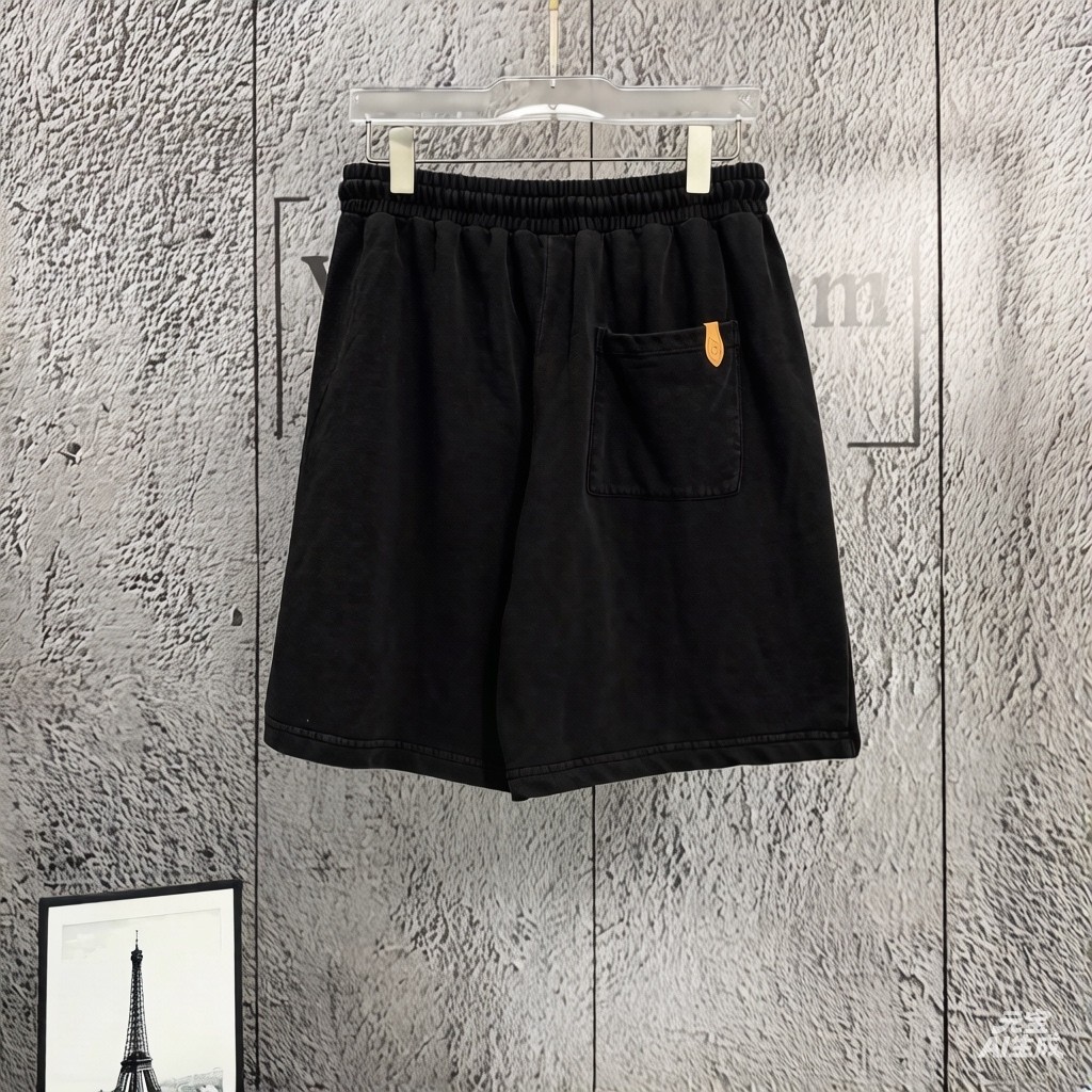 LV Shorts