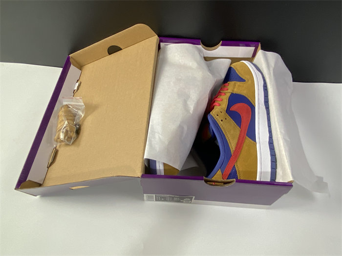 NK SB Dunk Low Reverse Papa Bear BQ6817-700