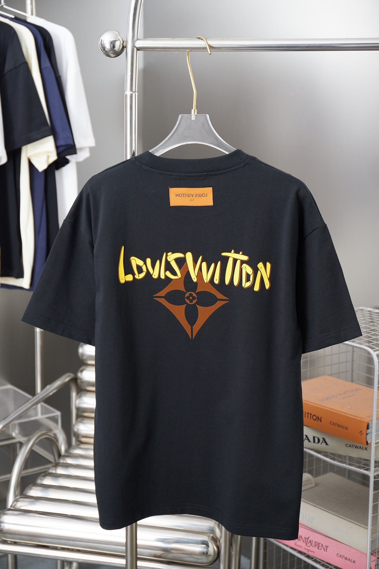 LV T-Shirt