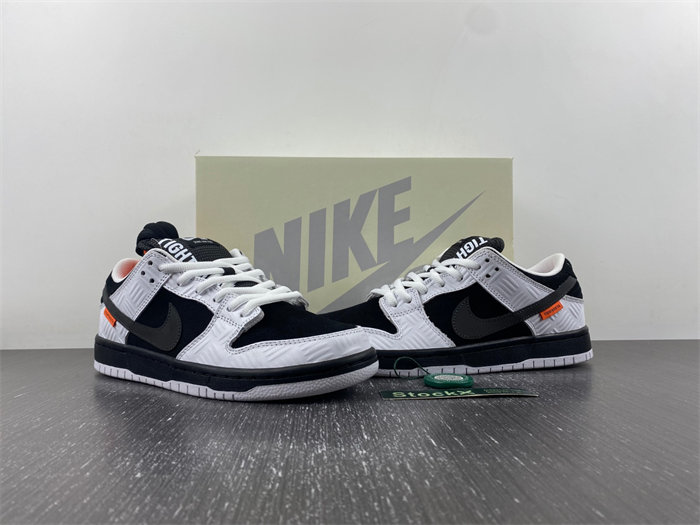 NK SB Dunk Low FD2629-100