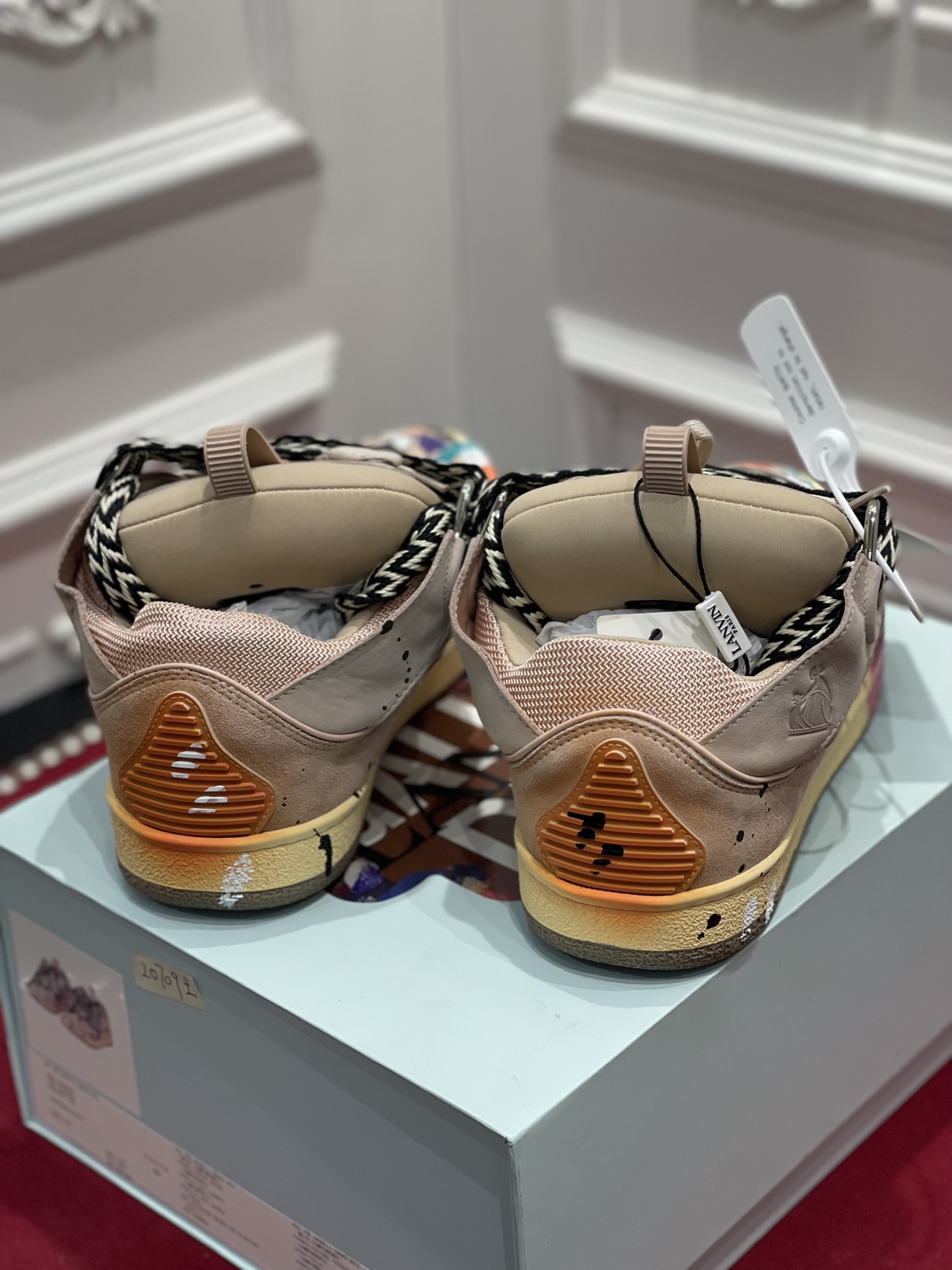 LAN Curb Sneaker1