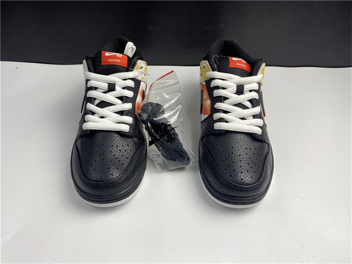 NK SB Dunk Low Raygun Tie-Dye Black BQ6832-001