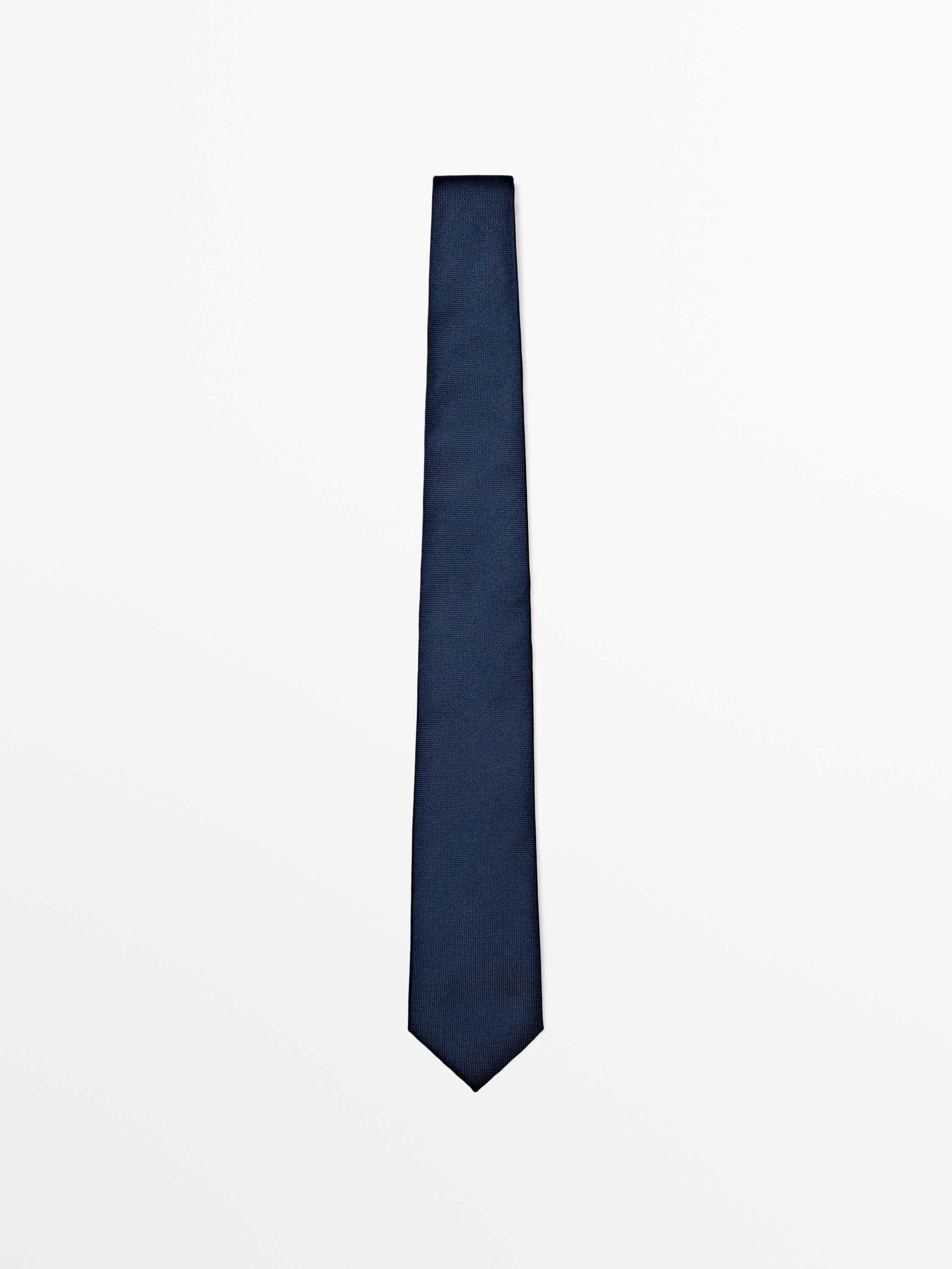Corbata estructura 100% seda