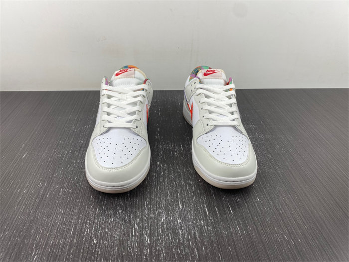 NK Dunk Low White Multi-Color Paisley (GS) FN8913-141