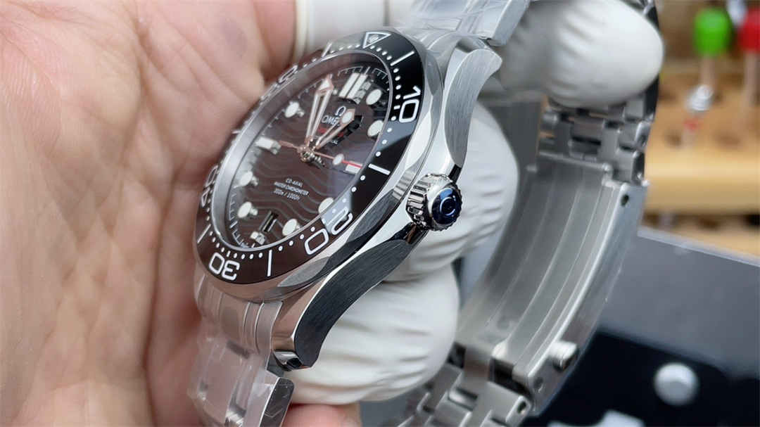VSF Omega Seamaster 300M Replica – 42mm Stainless Steel & Ceramic Diver Watch