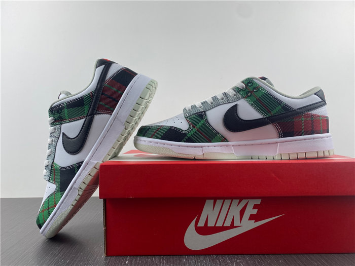 NK Dunk Low Tartan Plaid DV0827-100