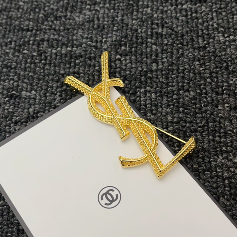 Golden Brooch QTXZ-9110131