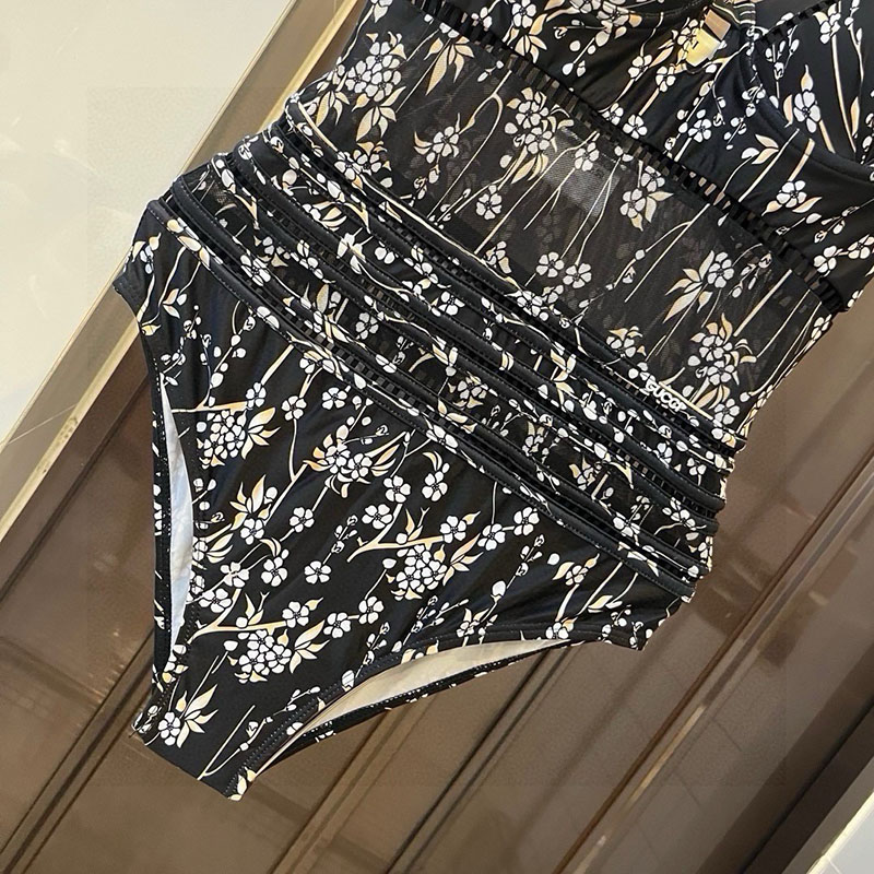 Sexy One-piece Smocked Swimsuit YY-925457