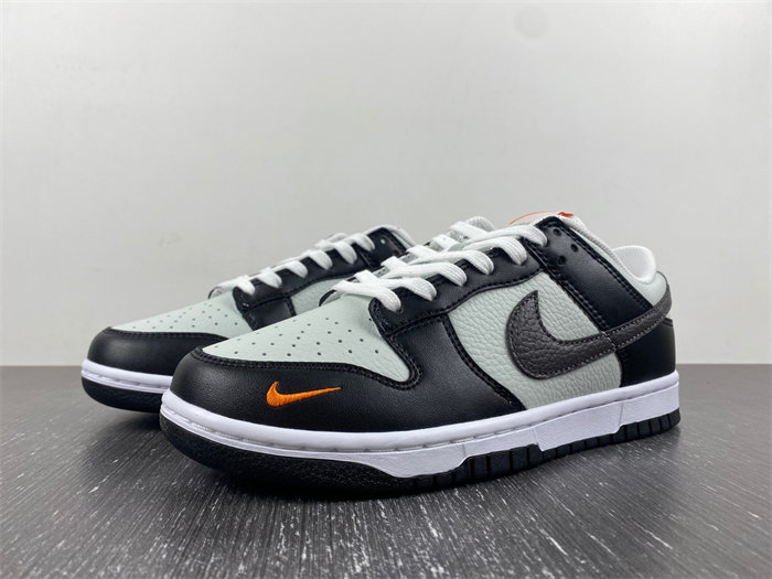 NK Dunk Low Grey Black Orange Mini Swoosh FN7808-001