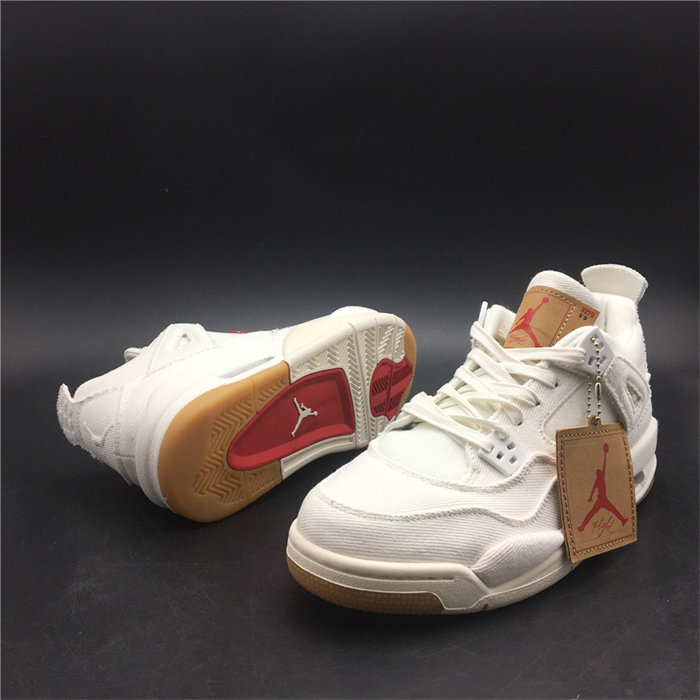 JRD4 Levi's White (GS) (Levi's Tag)  AQ9103-100