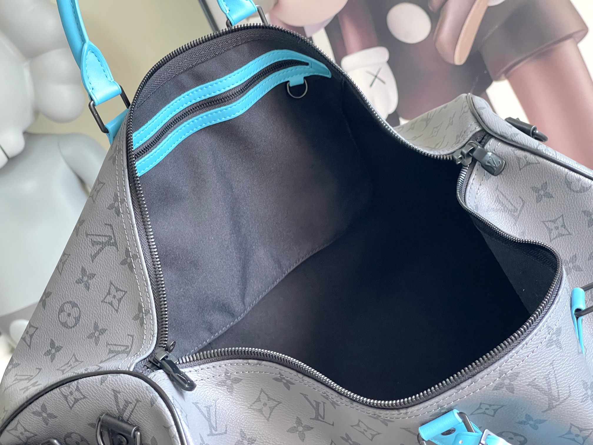 LV Keepall Bag M11480  55X27X20CM
