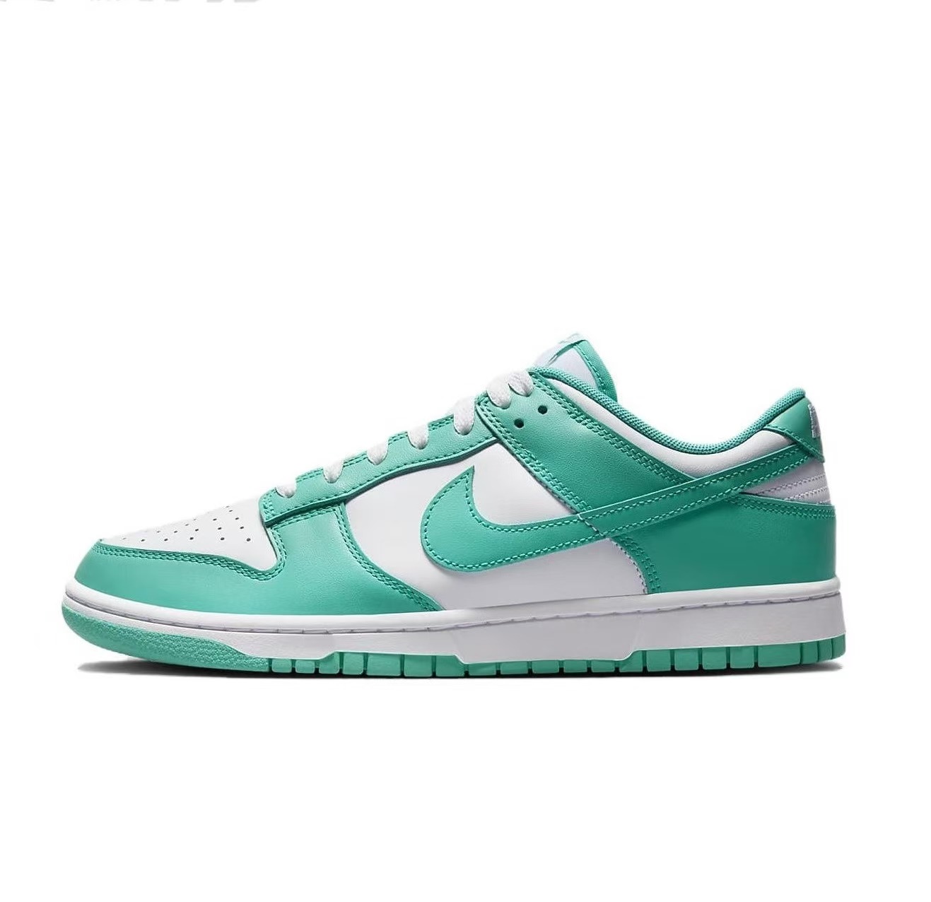 NK SB Dunk Low Clear Jade