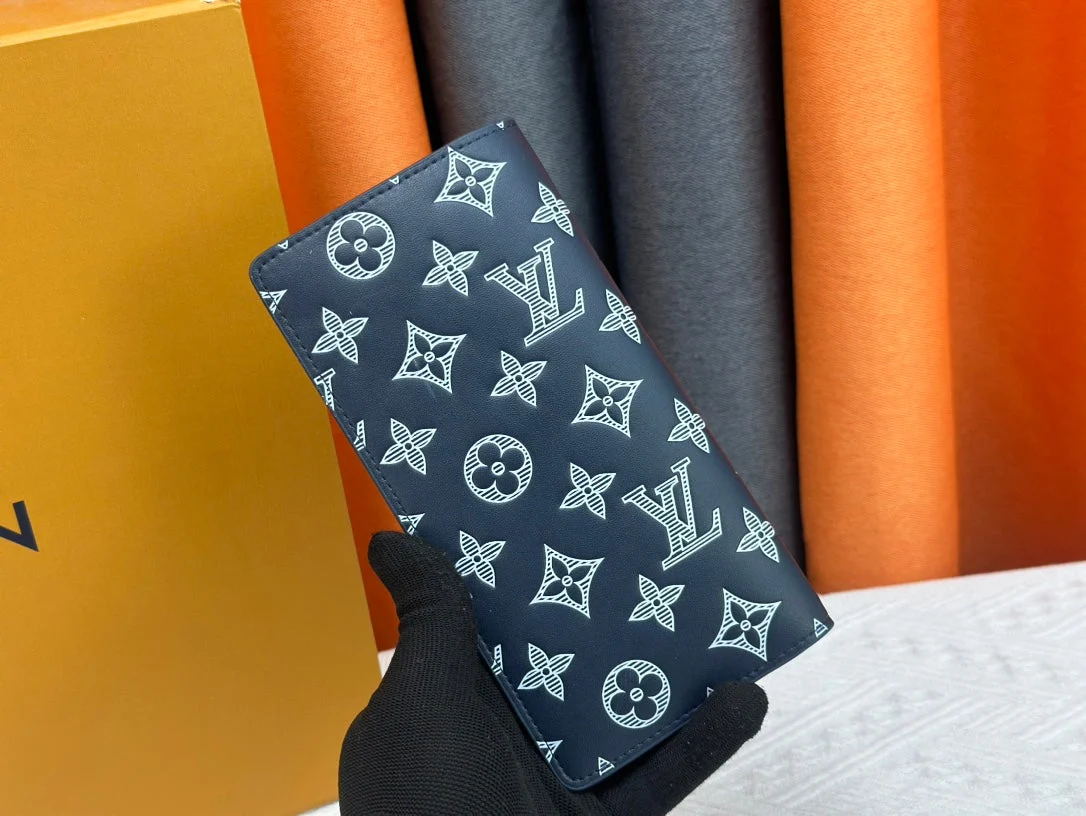 Louis Vuitton Monogram Shadow Long Wallet and Short Wallet: Combining Functionality and Luxury