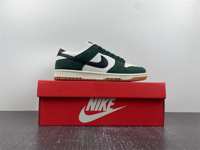 NK Dunk Low “SKU” FQ8893-397