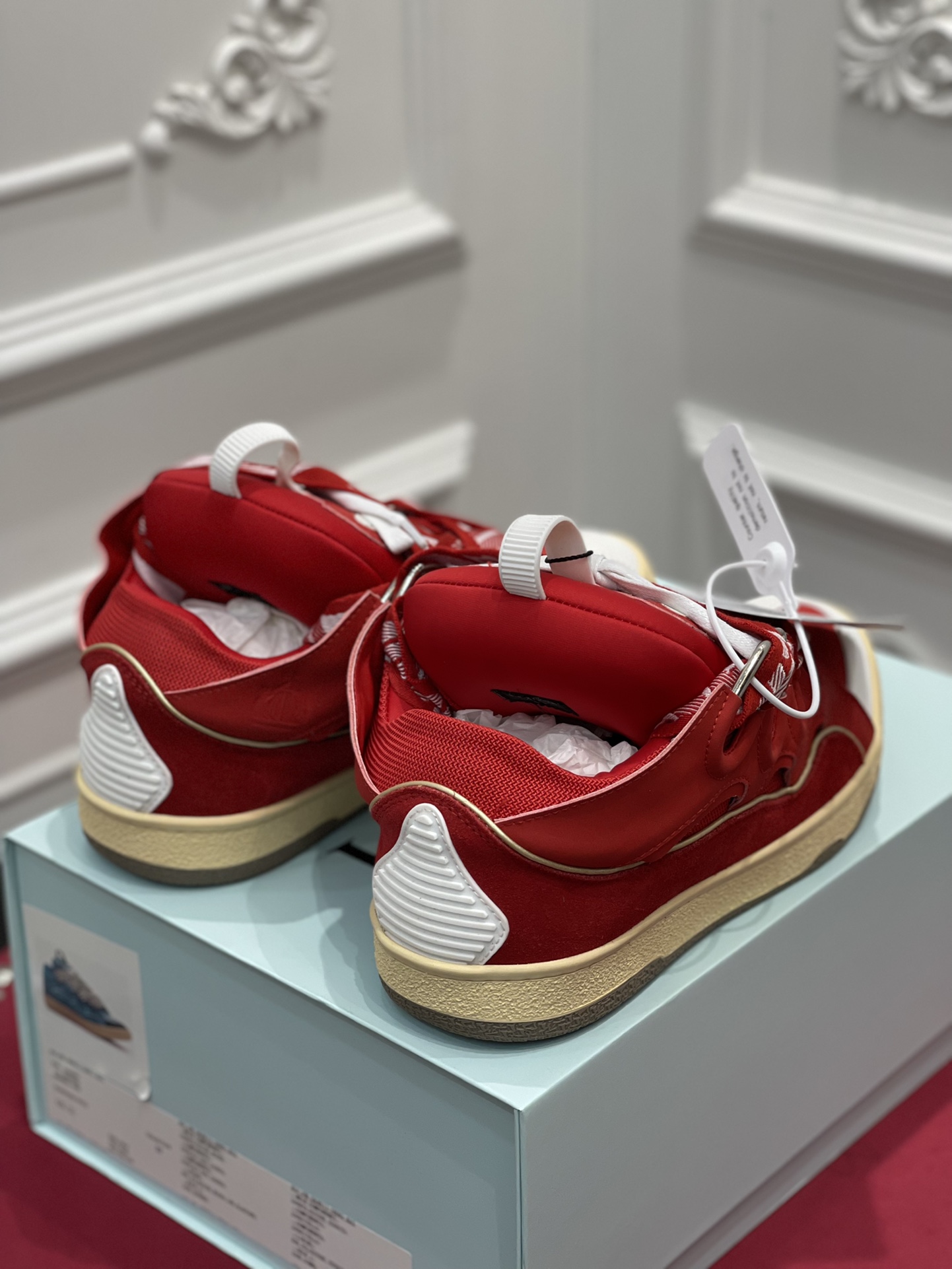 LAN Curb Sneaker..