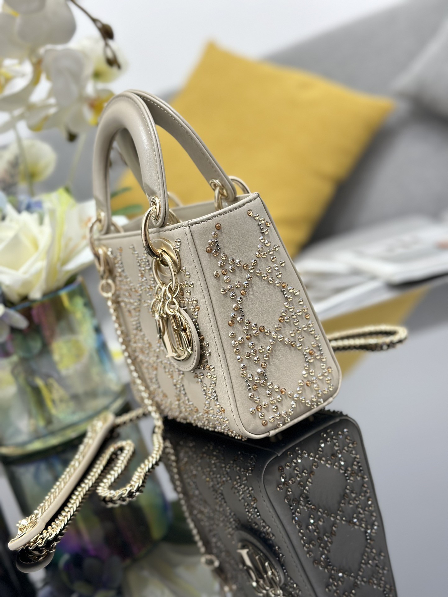 DR Handbag 17x15x7cm