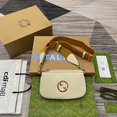 GUC Shoulder bag 20x13x2.5cm（Multiple colors）