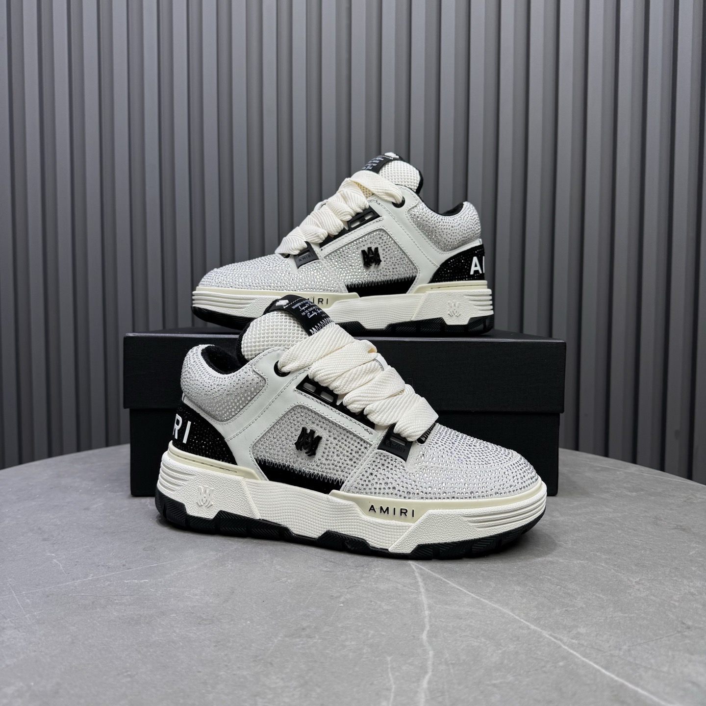 AMRI MA-1 low top sneakers
