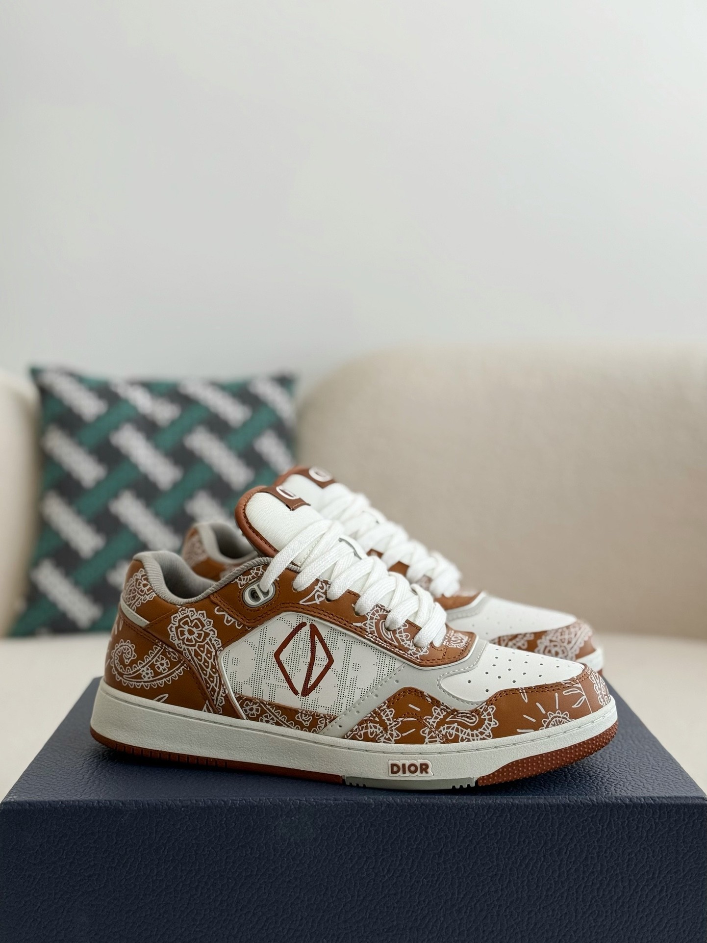 DR HIGH LEVEL B27 Sneaker