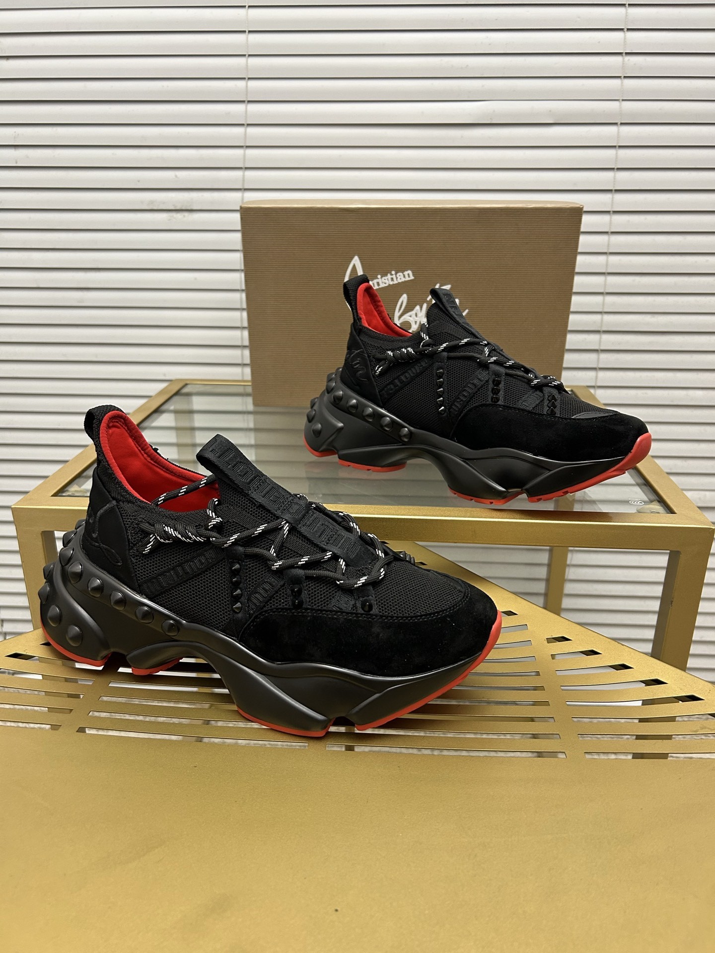C X L Sneakers