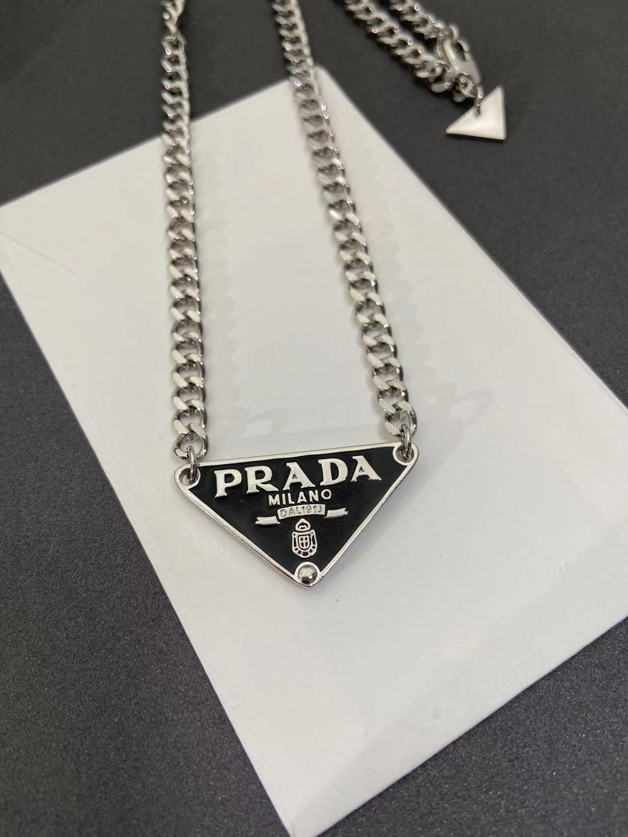 Classic Black Pendant Chains Necklace PPXL-9120004