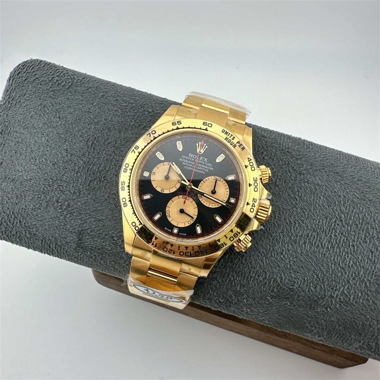 Clean Factory Rolex Daytona 116508 Replica – Yellow Gold Black Dial (Dandong 4130)