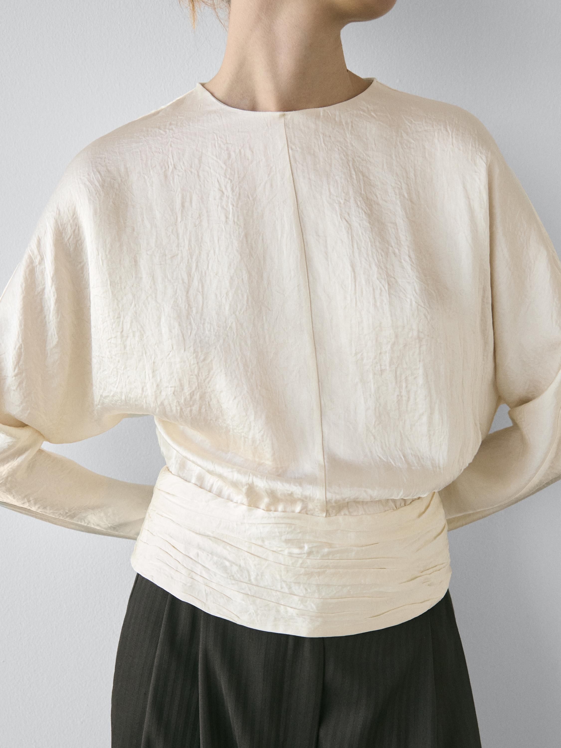 Blusa detalle frunces - STUDIO