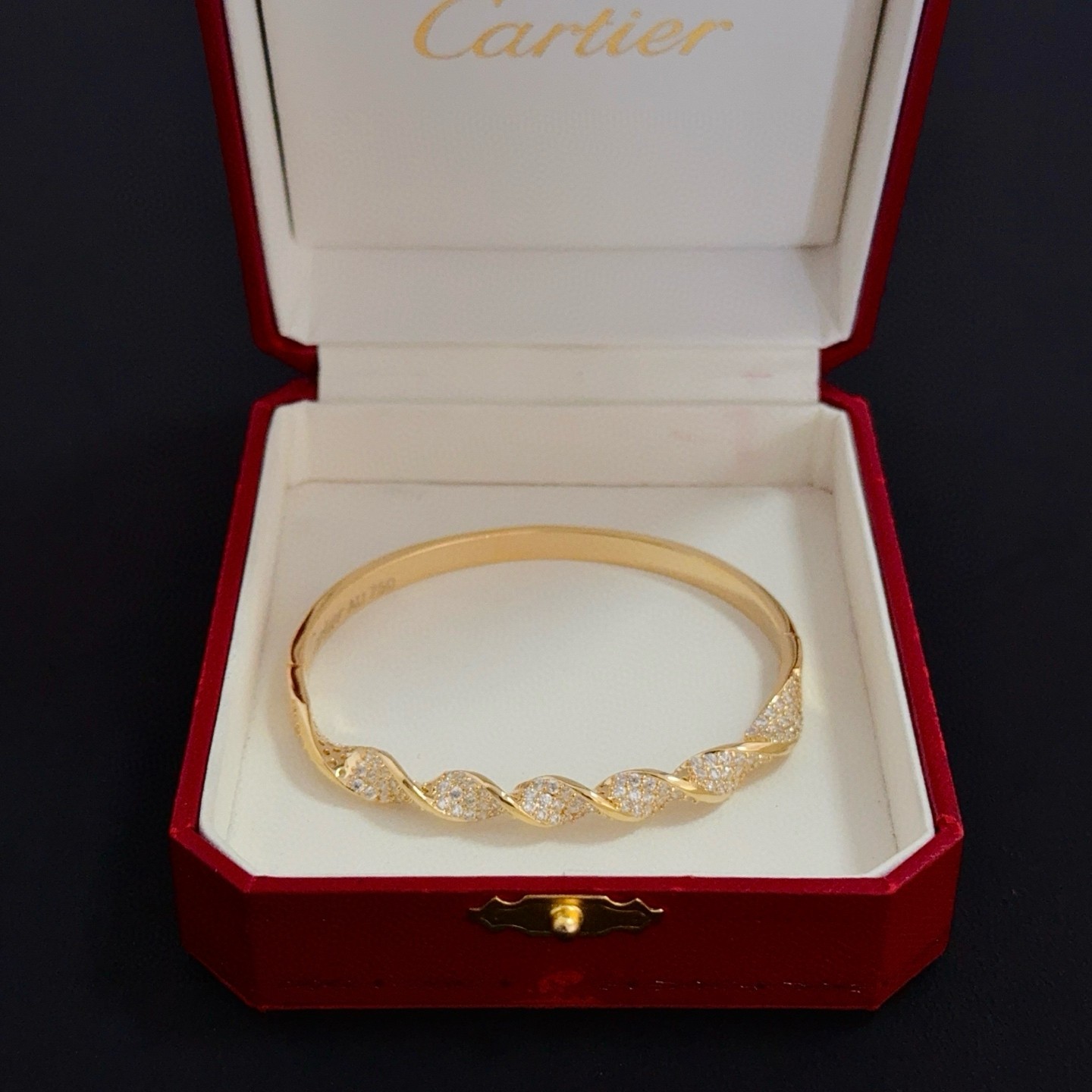 Carti Bracelets